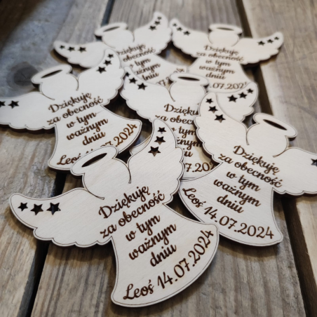 Podziękowanie dla gości za obecność - magnes aniołek
